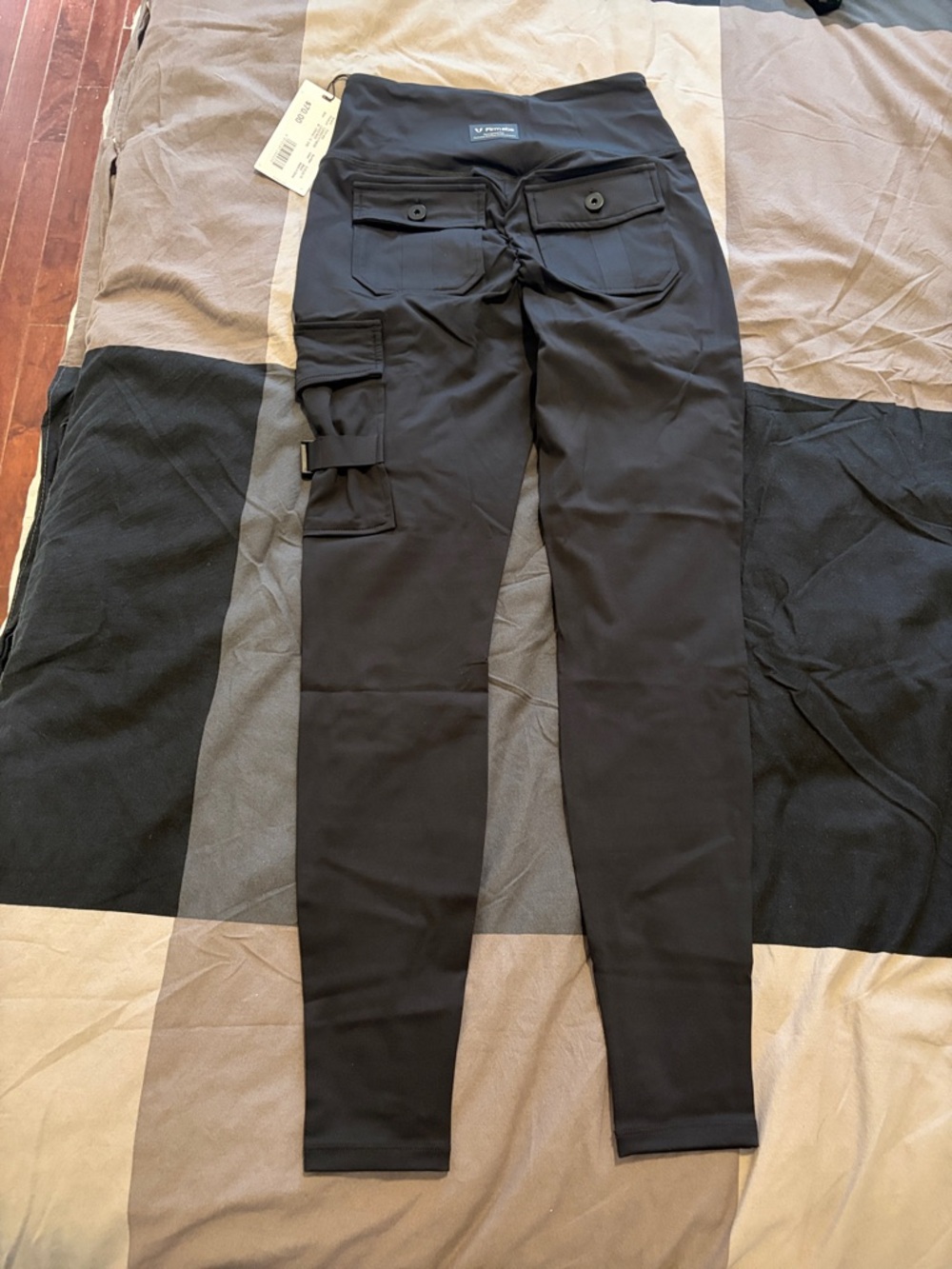 Firm abs Cargo Fitness Leggings Black Size Small - Picture 4 of 9